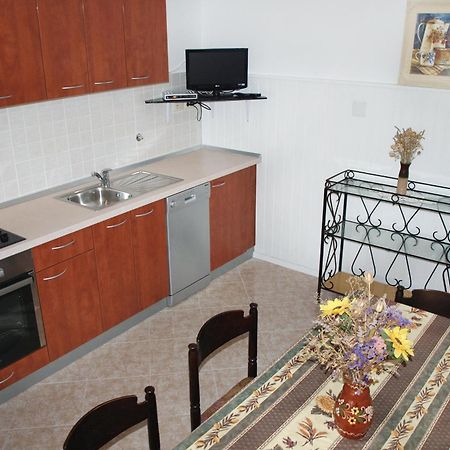 Apartment Supetarska Draga - Donja 2020A 라브 외부 사진