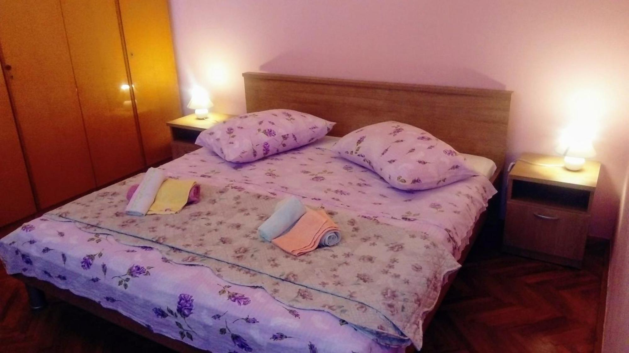 Apartment Supetarska Draga - Donja 2020A 라브 외부 사진